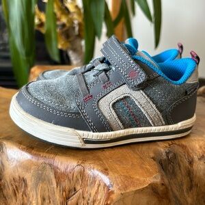 Stride Rite Made to Play Washable shoes with Velcro strap